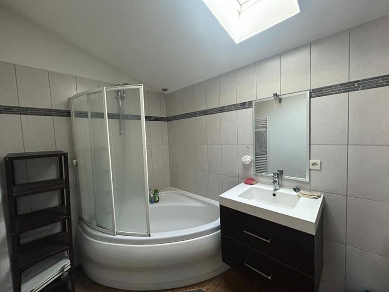 Maison - 104 m² - 5 pièces