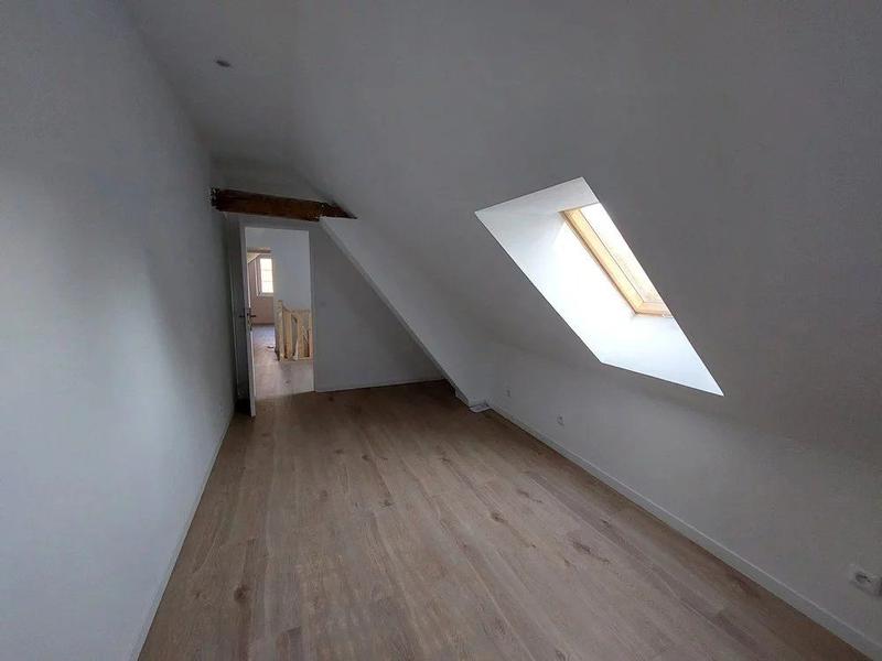 Maison - 108 m² - 5 pièces