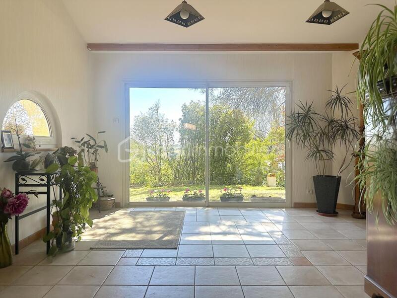 Villa - 200 m² - 7 pièces