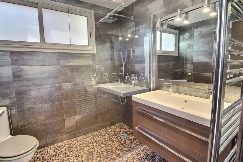 Appartement - 109 m² - 4 pièces