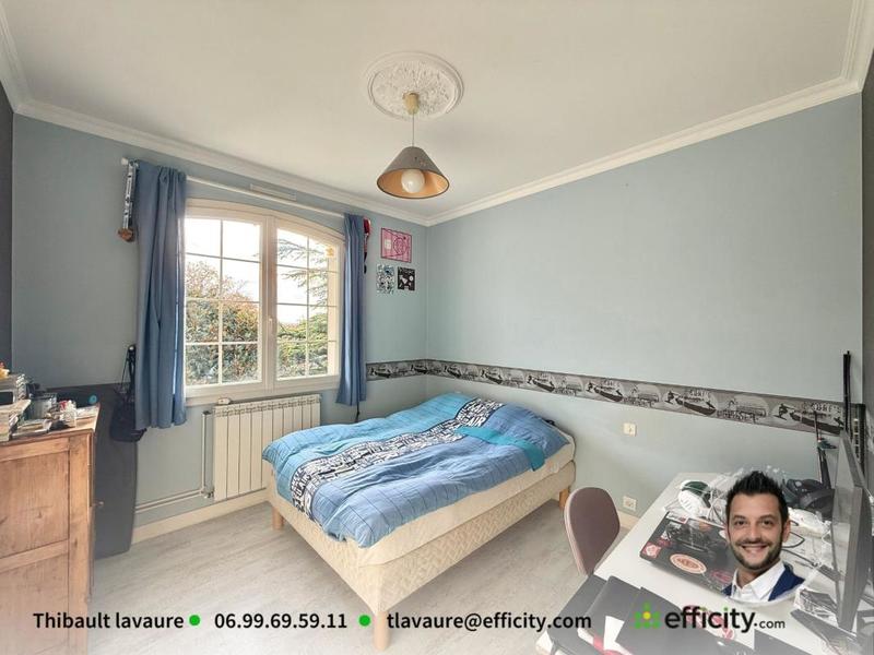 Maison - 177 m² - 8 pièces