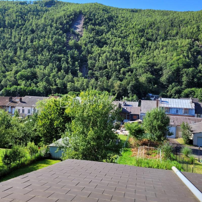 Maison - 122 m² - 5 pièces