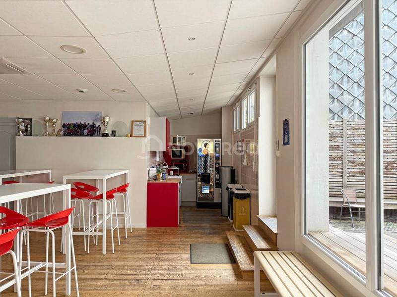 Appartement - 263 m² - 8 pièces