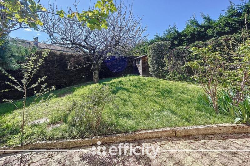 Maison - 86 m² - 4 pièces