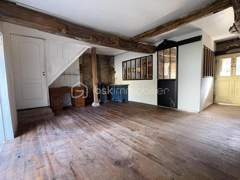 Maison en pierre - 206 m² - 6 pièces