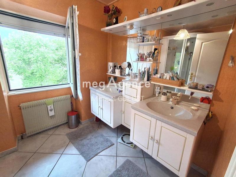 Maison - 155 m² - 6 pièces