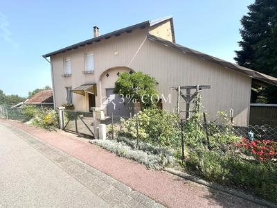 Maison de village - 120 m² - 6 pièces