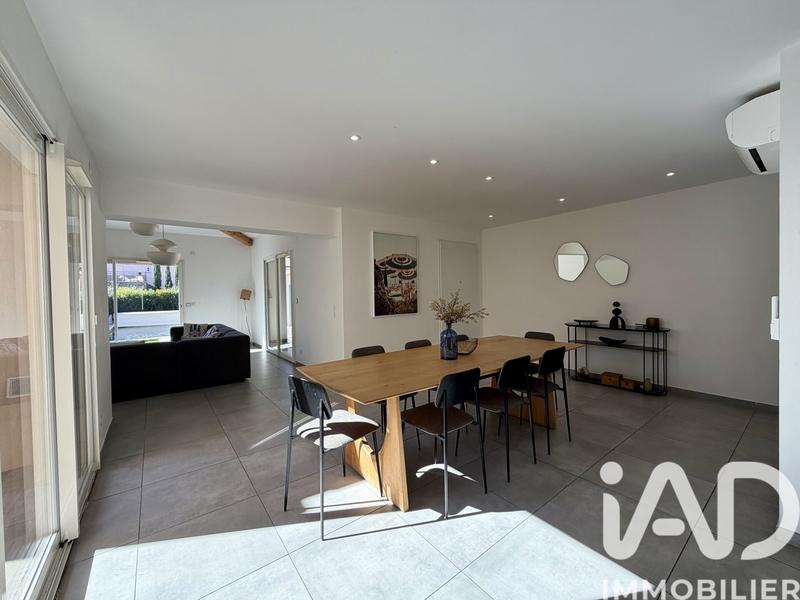 Maison - 167 m² - 6 pièces
