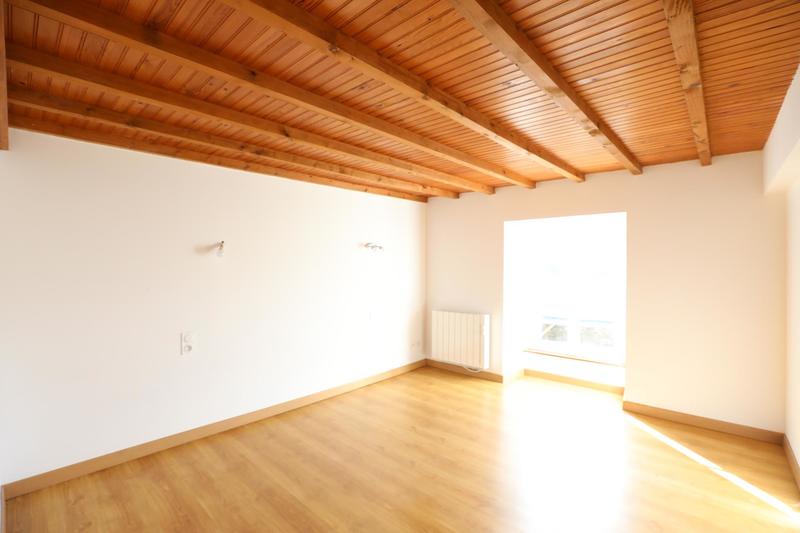 Maison - 176 m² - 7 pièces