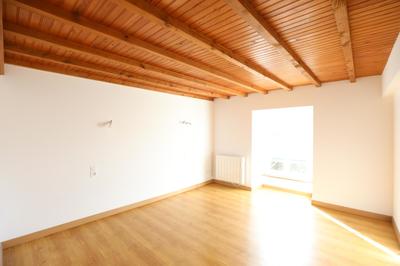 Maison - 176 m² - 7 pièces