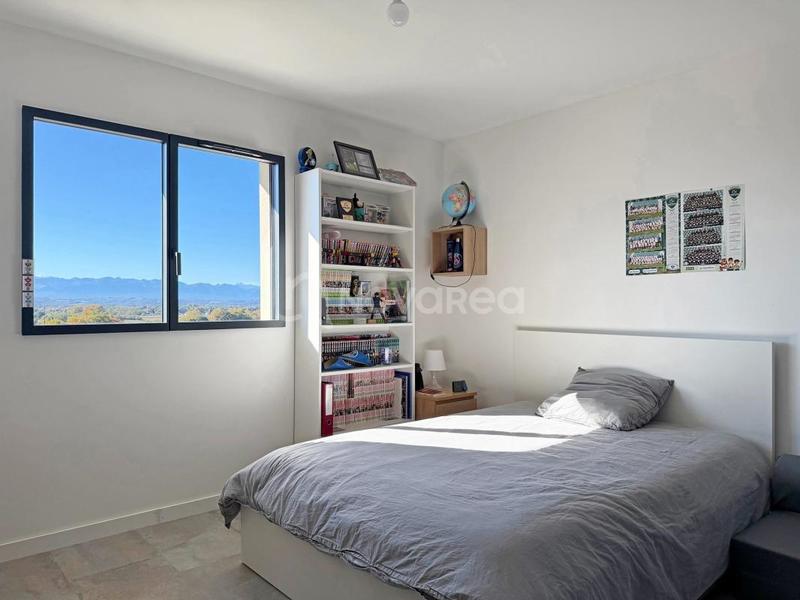 Villa - 185 m² - 7 pièces