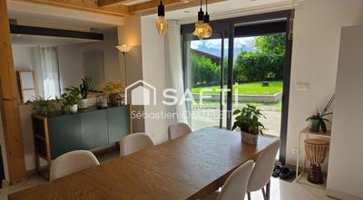 Maison - 106 m² - 4 pièces