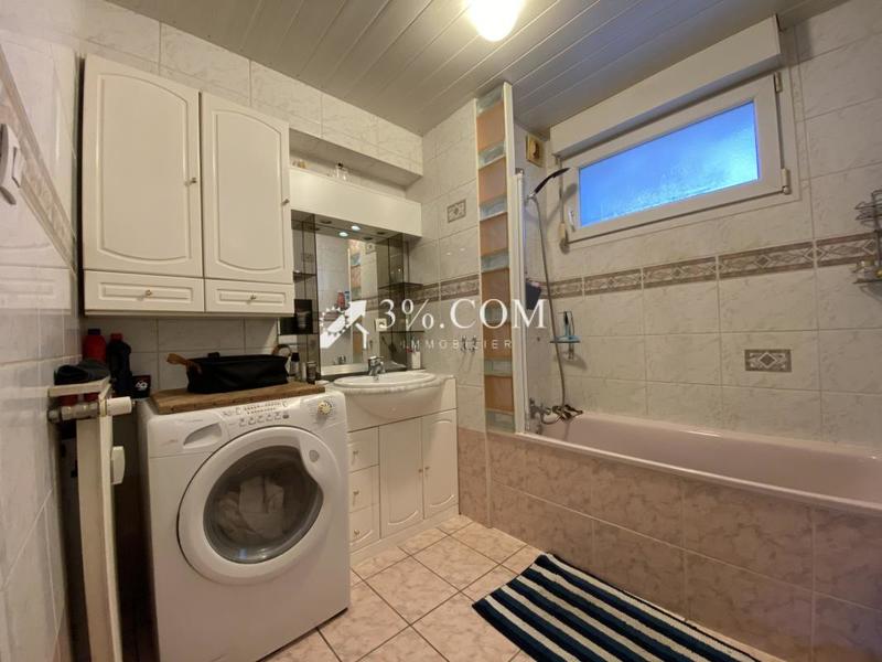 Appartement - 80 m² - 3 pièces