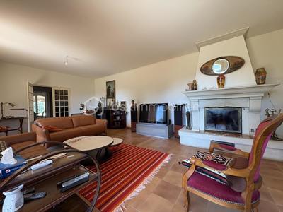 Villa - 180 m² - 7 pièces