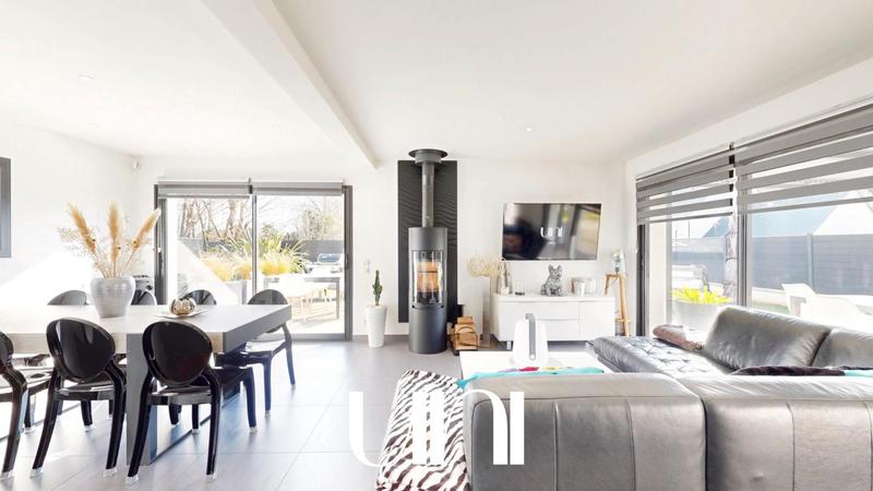 Maison - 155 m² - 7 pièces