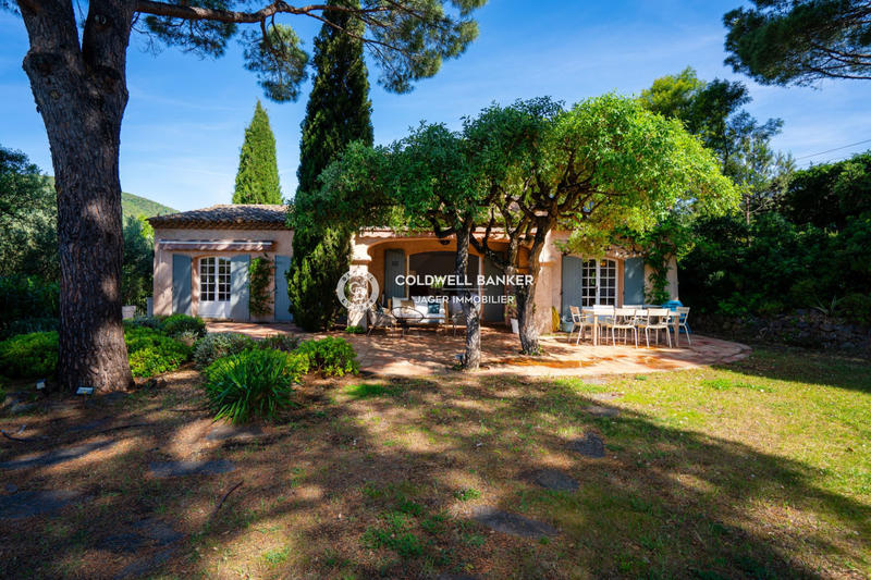 Villa - 200 m² - 7 pièces