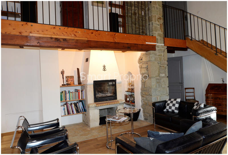 Propriété - 320 m² - 10 pièces