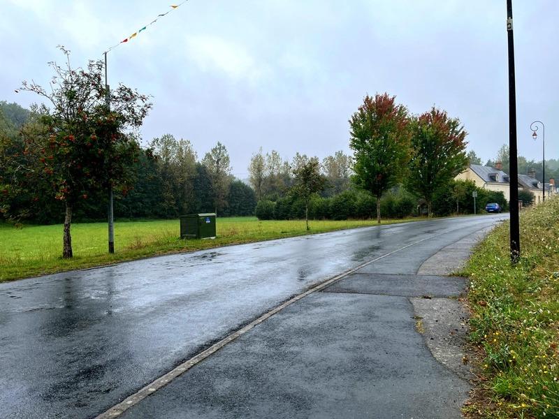 Terrain constructible - 1 700 m²