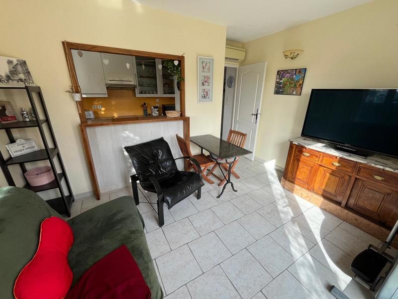 Maison - 180 m² - 5 pièces