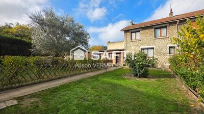 Maison - 89 m² - 5 pièces