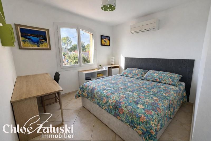 Appartement - 92 m² - 4 pièces