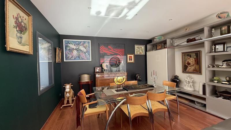 Maison - 167 m² - 6 pièces