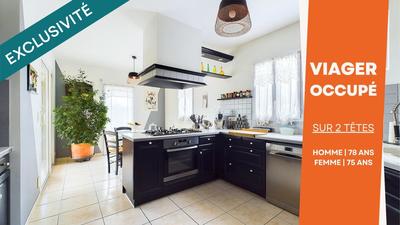 Maison - 208 m² - 9 pièces