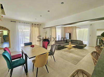 Villa - 150 m² - 7 pièces