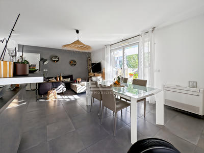 Appartement - 88 m² - 4 pièces