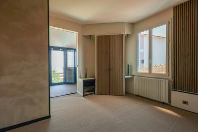 Villa - 141 m² - 5 pièces