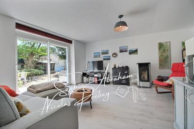 Maison - 107 m² - 4 pièces