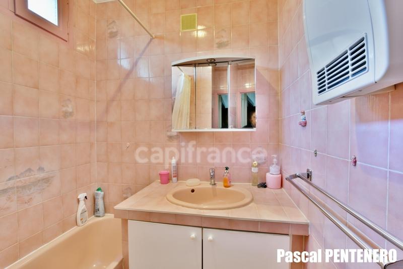 Maison - 141 m² - 5 pièces