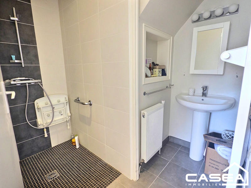 Maison traditionnelle - 135 m² - 6 pièces