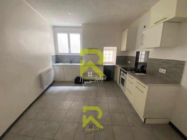 Maison de village - 121 m² - 5 pièces