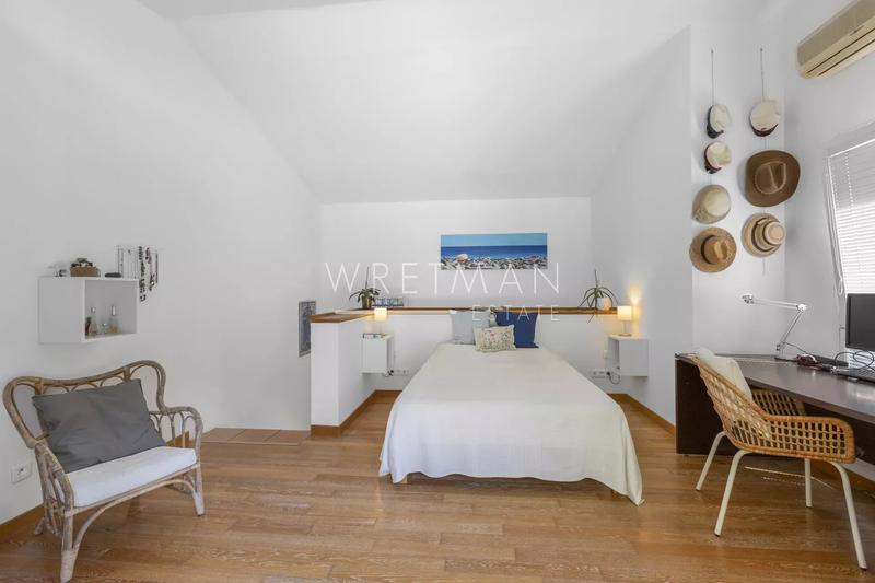 Villa - 139 m² - 6 pièces