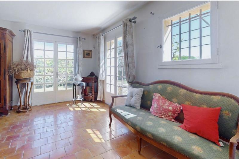 Maison - 210 m² - 8 pièces