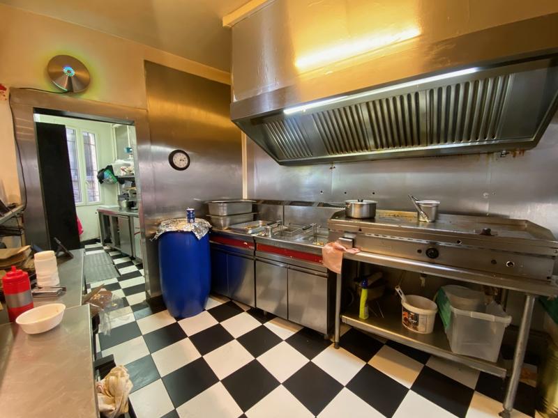 Fonds de commerce - Hôtellerie / Restauration - 240 m²