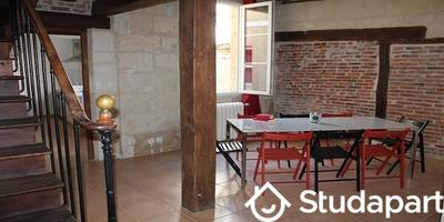 Chambre - 12 m² - 1 pièce