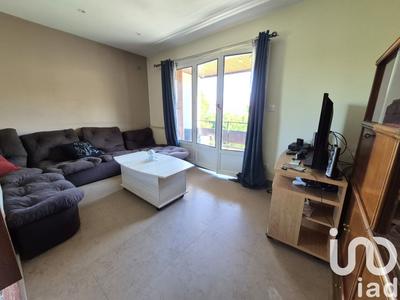 Maison - 104 m² - 4 pièces