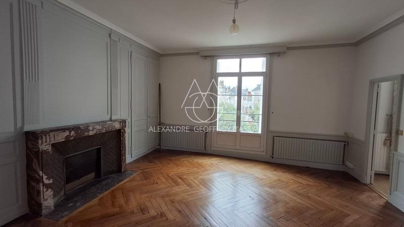 Immeuble - 380 m² - 15 pièces