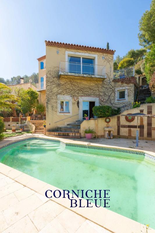 Villa - 180 m² - 4 pièces