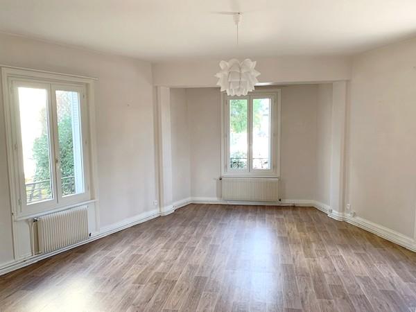 Appartement - 72 m² - 3 pièces