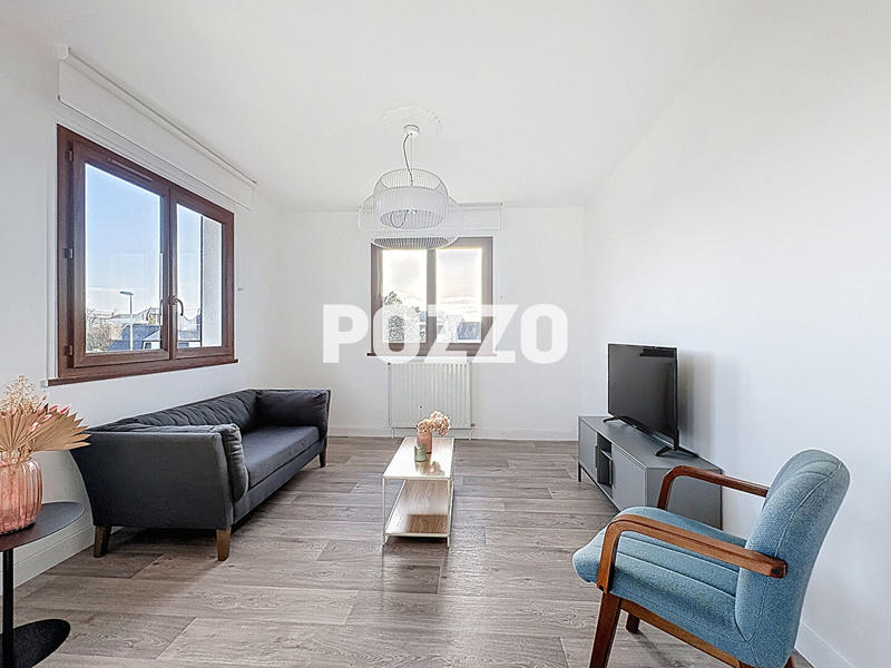 Appartement - 93 m² - 3 pièces