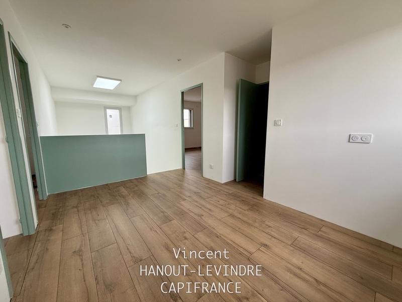 Maison - 137 m² - 6 pièces