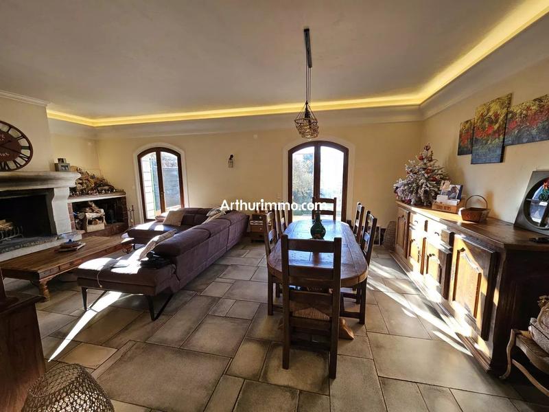 Maison - 135 m² - 5 pièces