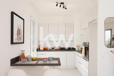 Appartement - 90 m² - 4 pièces