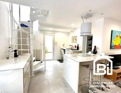 Maison - 75 m² - 4 pièces