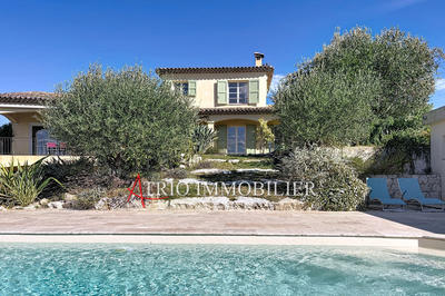 Maison - 200 m² - 5 pièces