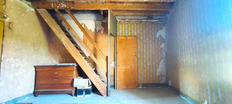 Maison - 360 m² - 9 pièces