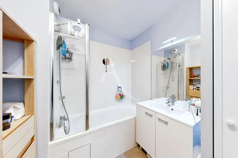 Appartement - 63 m² - 3 pièces